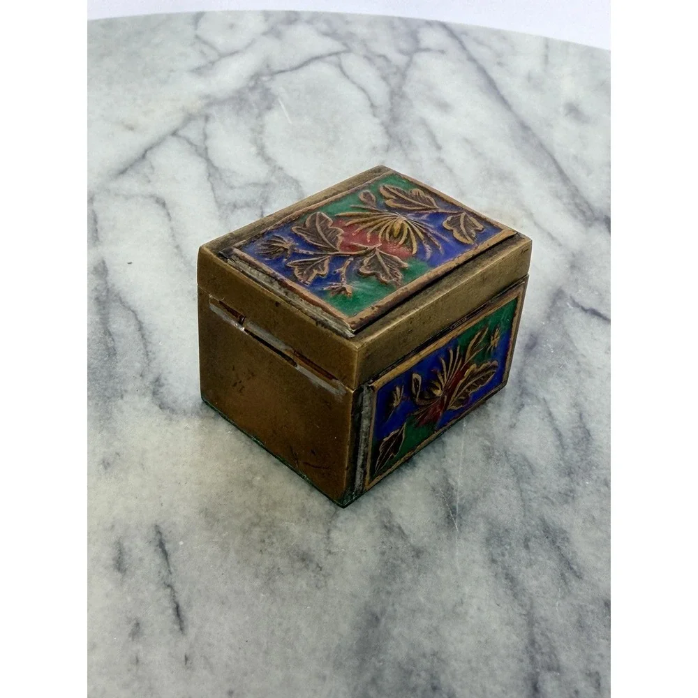Vintage Chinese Brass Enamel Floral Trinket/Pill/Jewelry Box Champlevé
